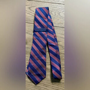 Tommy Hilfiger - 56” Blue Red Striped Men’s Silk Blend Tie